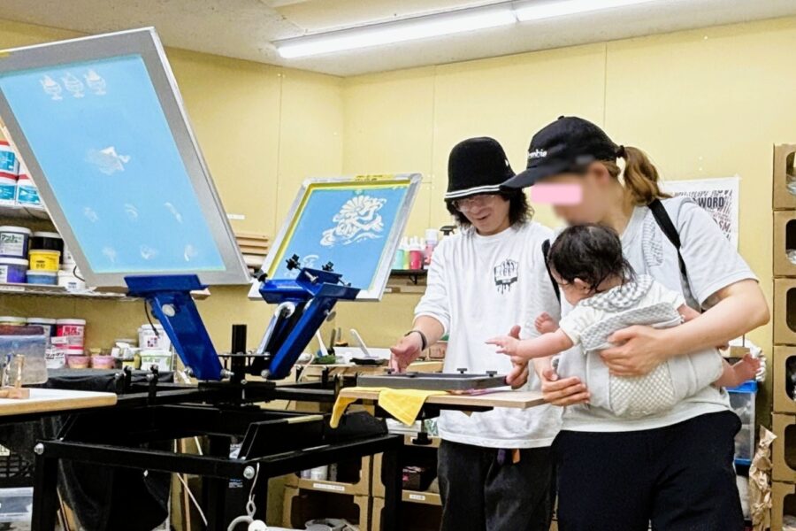 シルクスクリーンワークショップの様子